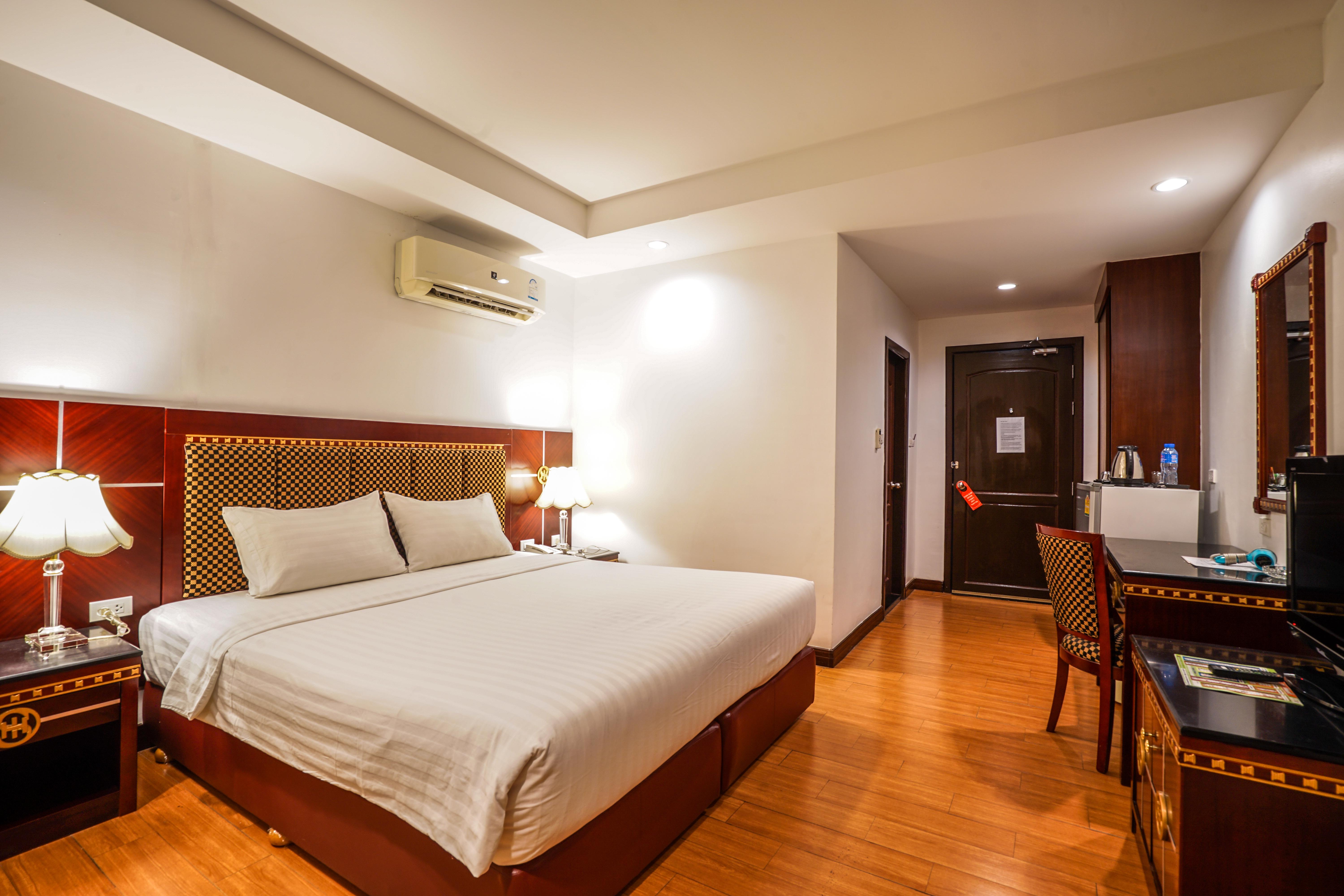 Jomtien Hisotel Exterior photo